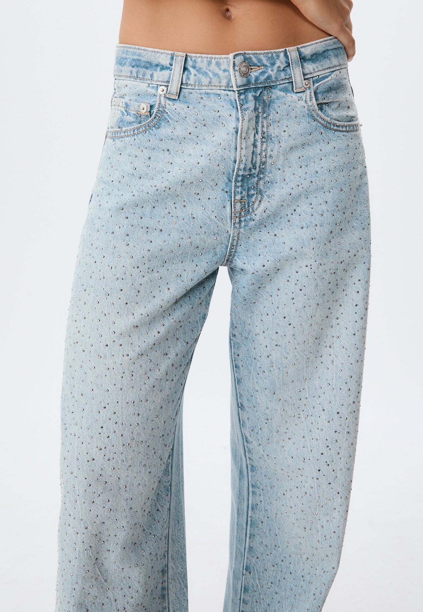 Straight-fit jeans with rhinestones