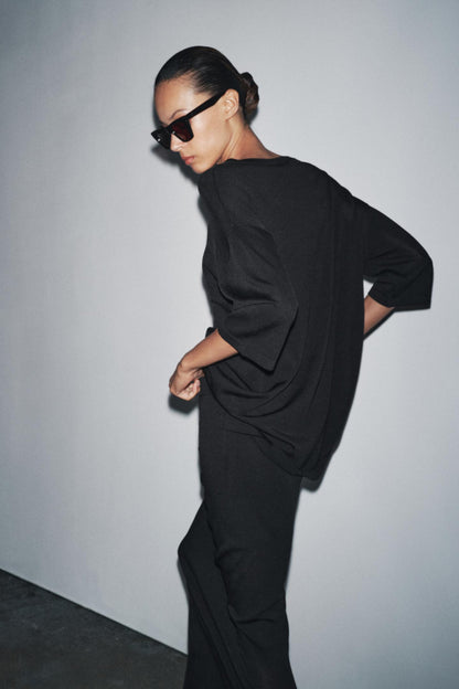 OVERSIZED PLAIN KNIT TOP